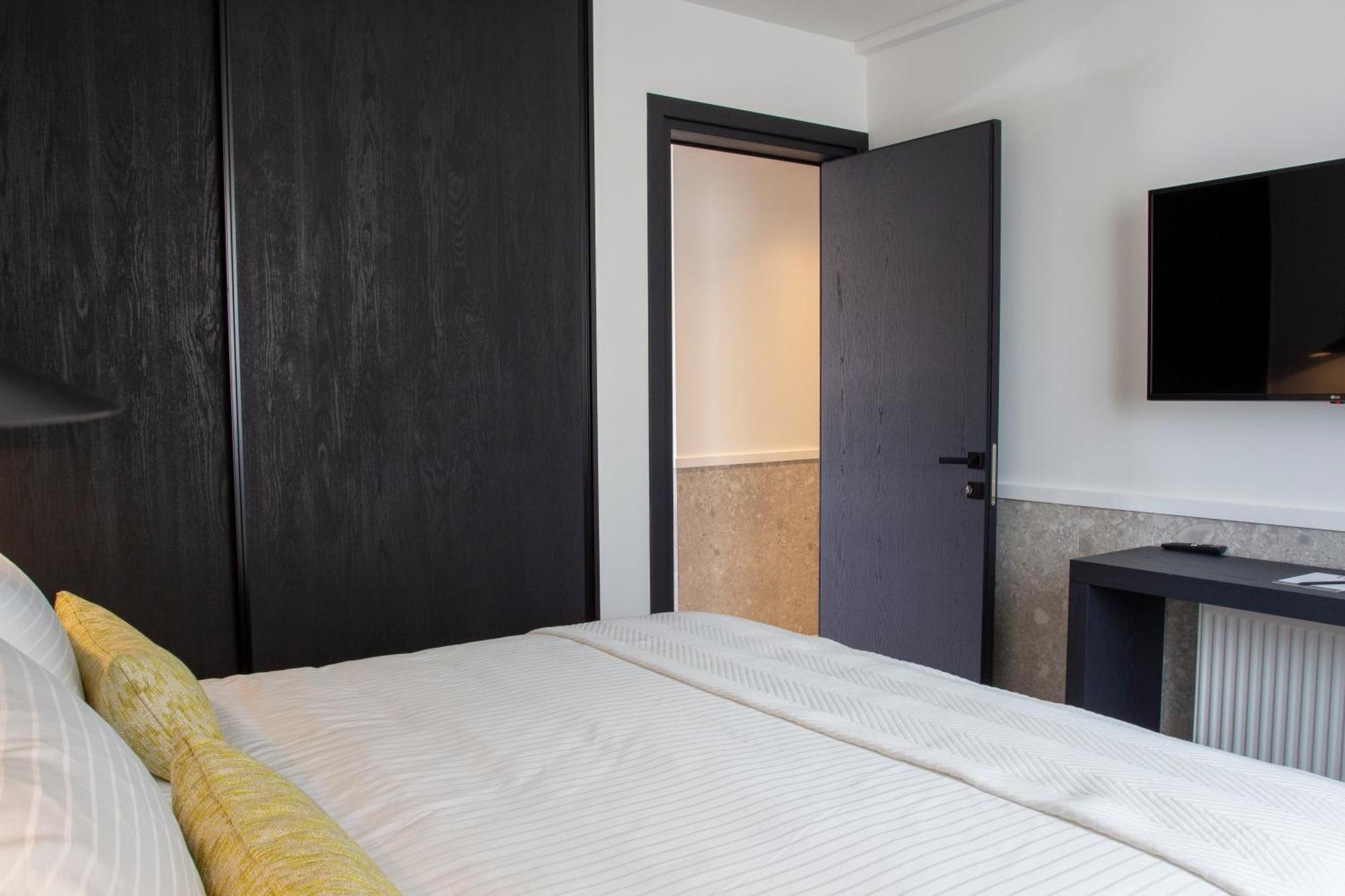 11Suites Aigio Ruang foto